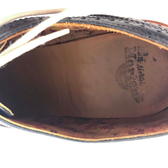 RARE Dr.Martens Wing Tip Men 9 U.S. main image 8